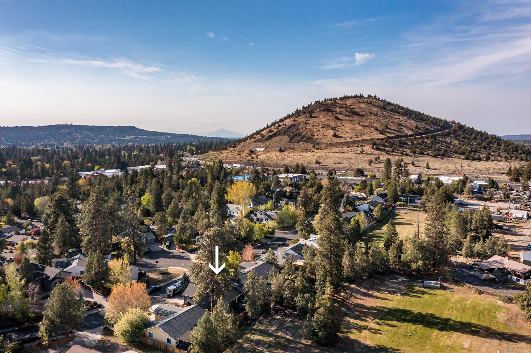 210 NE Alpenview Lane