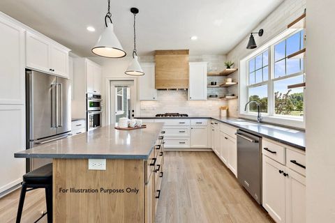 Tiny photo for 566 Coffee Lane, Ashland, OR 97520 (MLS # 220217584)