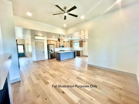 Tiny photo for 566 Coffee Lane, Ashland, OR 97520 (MLS # 220217584)