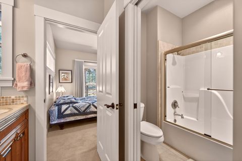 Tiny photo for 60882 Grand Targhee Drive, Bend, OR 97702 (MLS # 220217454)