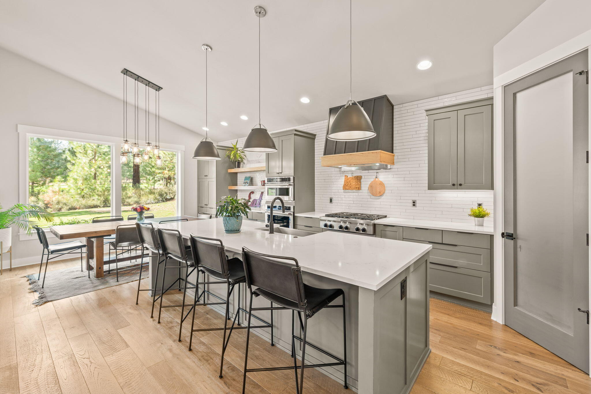 7th Mtn Golf Village - Residential