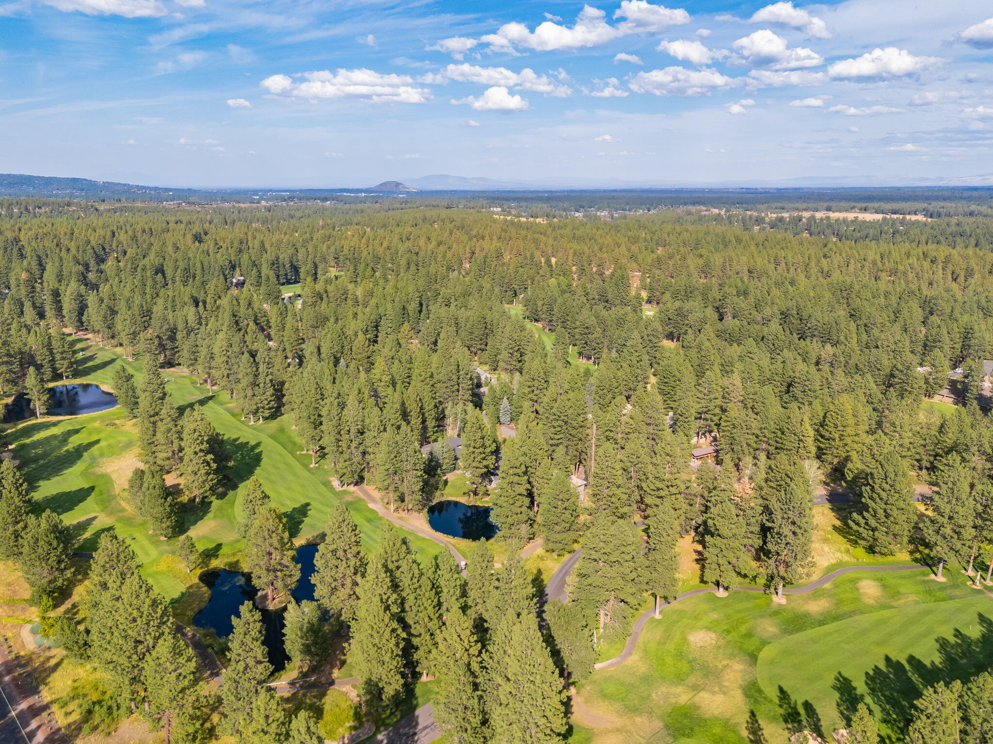 7th Mtn Golf Village - Residential