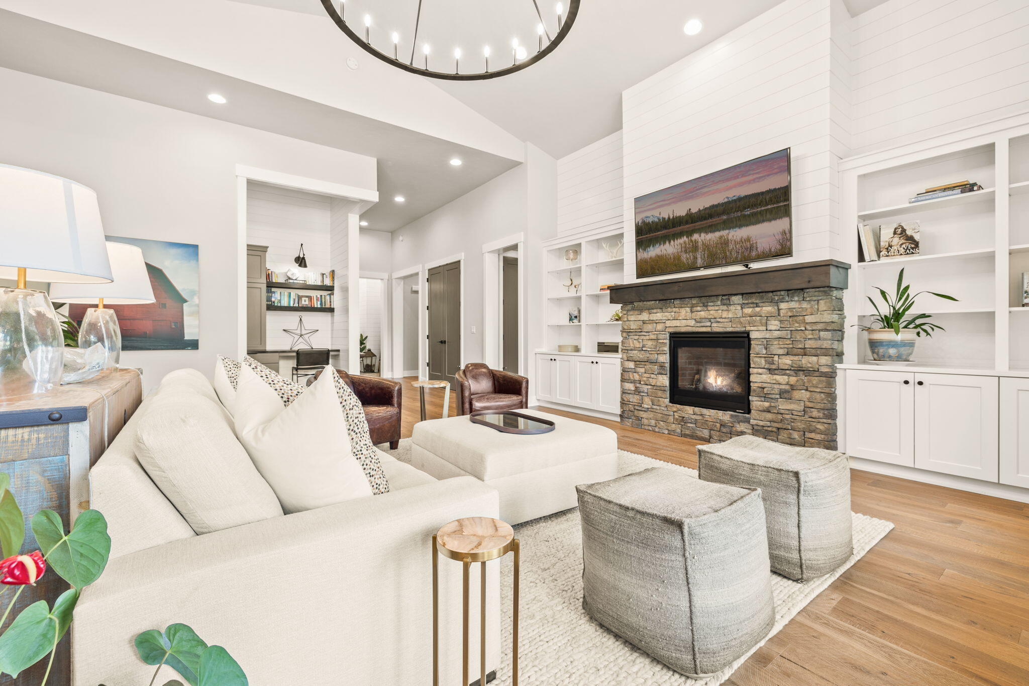 7th Mtn Golf Village - Residential