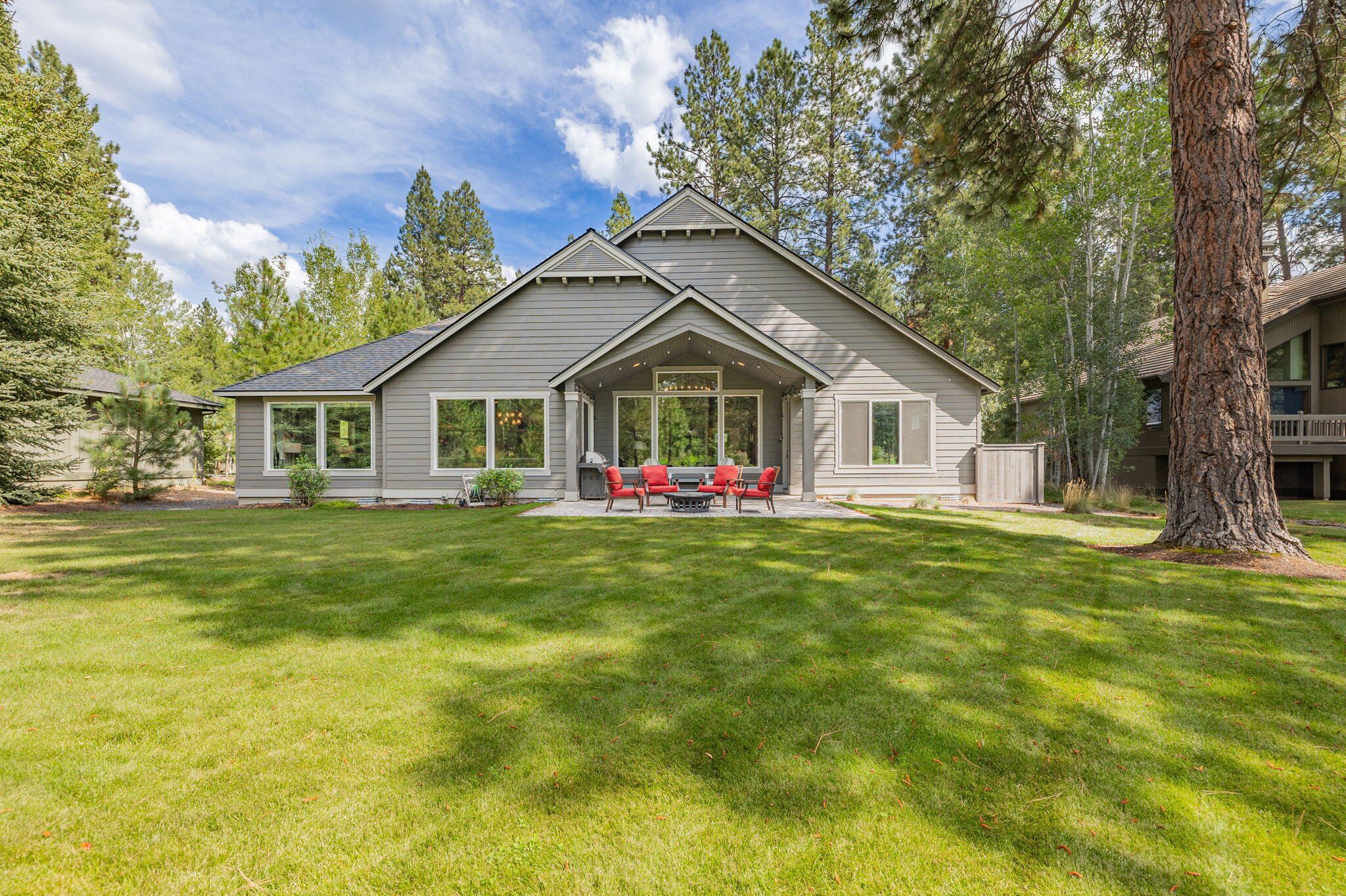 7th Mtn Golf Village - Residential