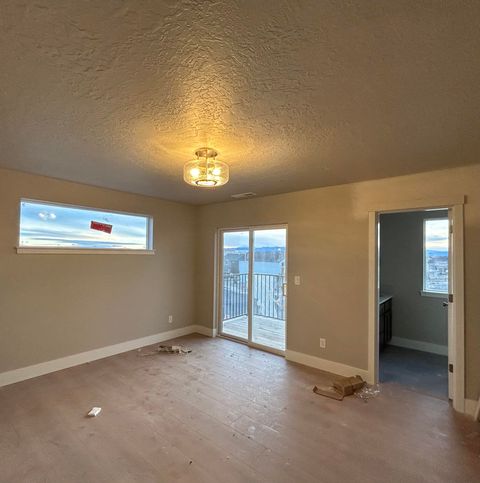 Tiny photo for 4076 SW 39th Street #Lot 31, Redmond, OR 97756 (MLS # 220216734)