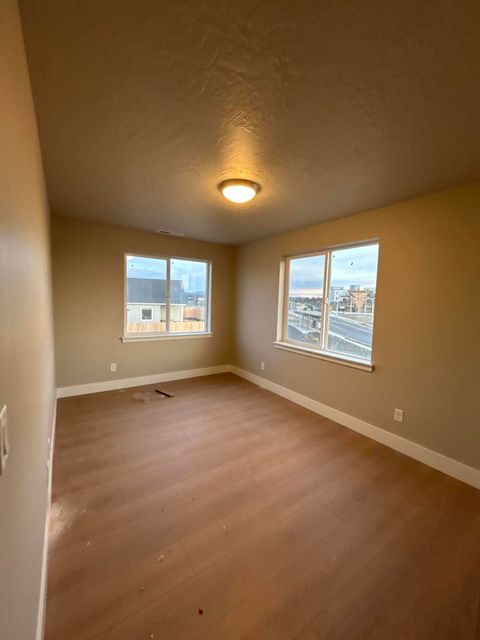 Tiny photo for 4076 SW 39th Street #Lot 31, Redmond, OR 97756 (MLS # 220216734)