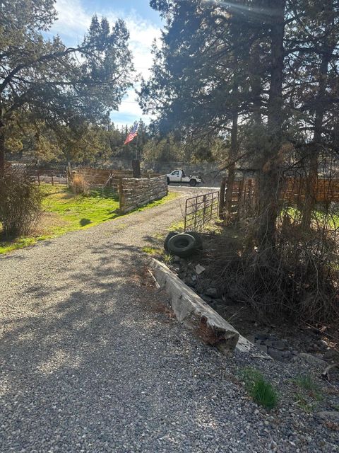 Tiny photo for 6792 SE Juniper Canyon Road, Prineville, OR 97754 (MLS # 220217280)