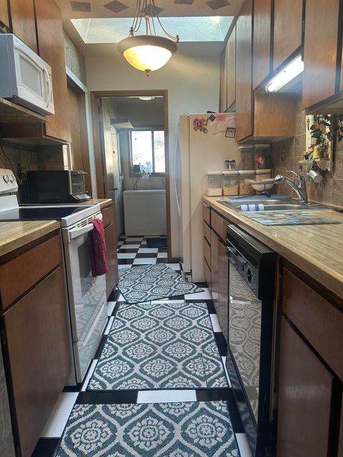 Tiny photo for 6792 SE Juniper Canyon Road, Prineville, OR 97754 (MLS # 220217280)