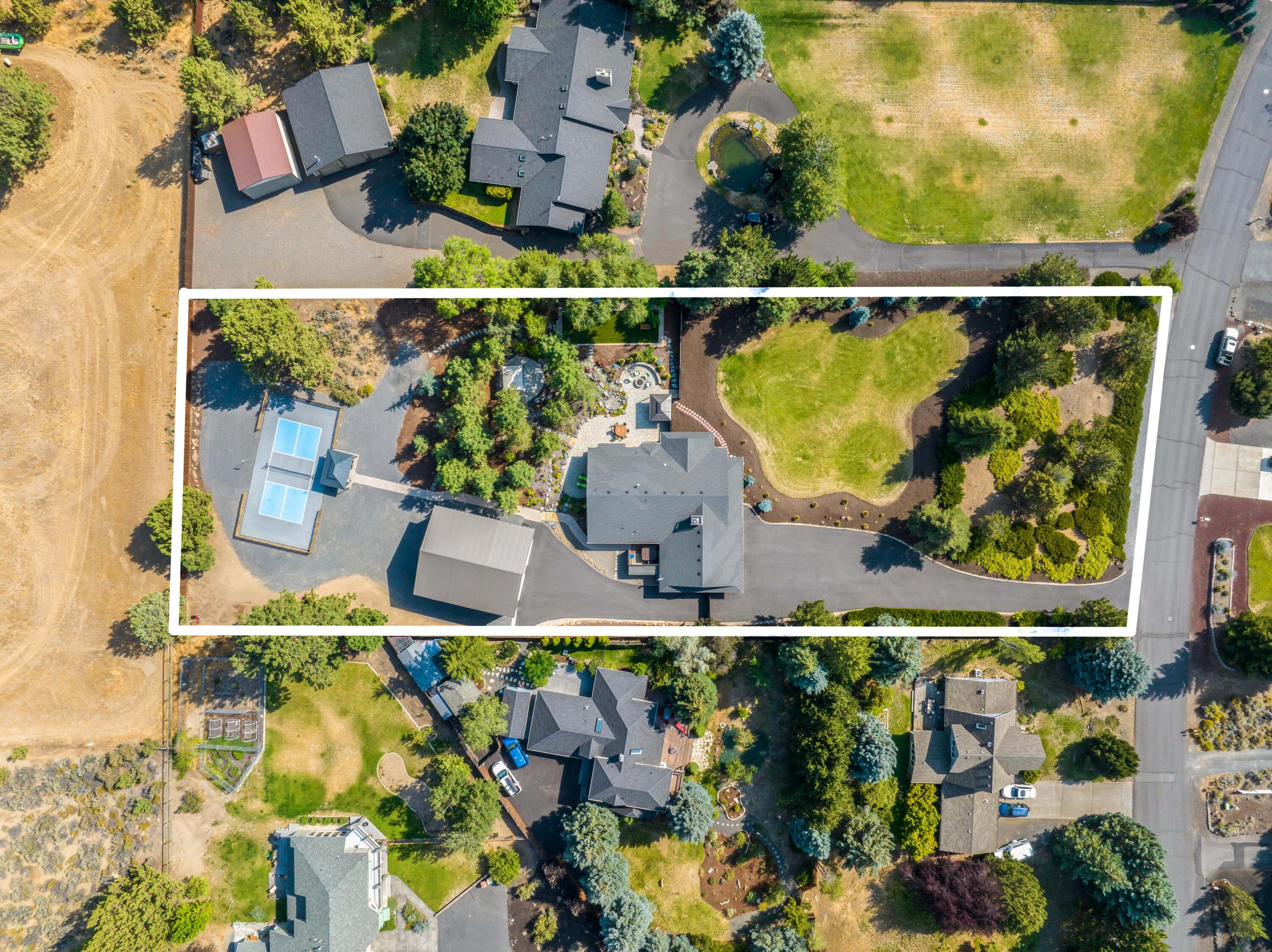 Falcon Sky Estate - Residential