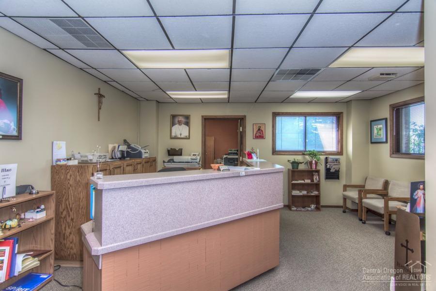 Eastside Bus+Ind Pk - Commercial Sale