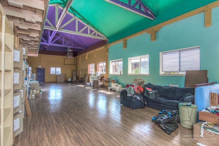 Eastside Bus+Ind Pk - Commercial Sale