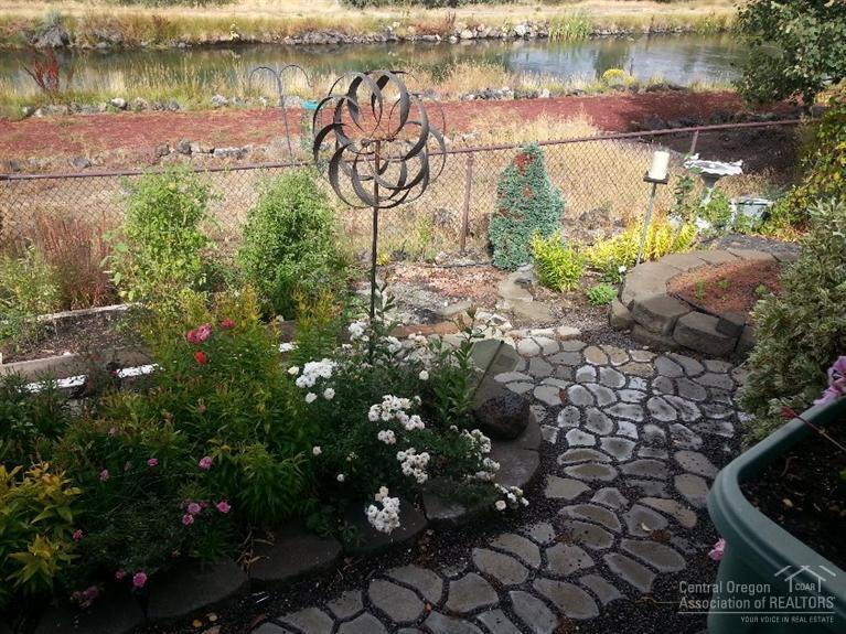 Greens At Redmond - Residential