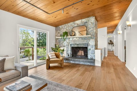 Tiny photo for 1005 Timberline Terrace, Ashland, OR 97520 (MLS # 220219269)