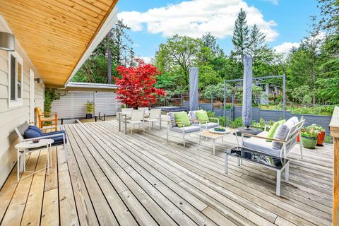 Tiny photo for 1005 Timberline Terrace, Ashland, OR 97520 (MLS # 220219269)