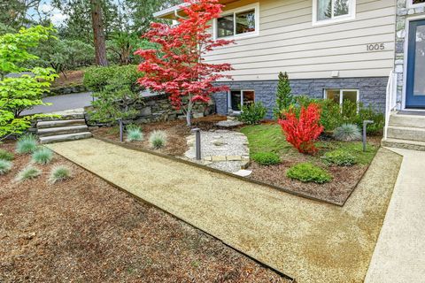 Tiny photo for 1005 Timberline Terrace, Ashland, OR 97520 (MLS # 220219269)