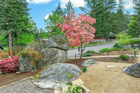 Tiny photo for 1005 Timberline Terrace, Ashland, OR 97520 (MLS # 220219269)