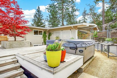 Tiny photo for 1005 Timberline Terrace, Ashland, OR 97520 (MLS # 220219269)