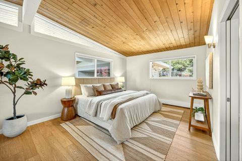 Tiny photo for 1005 Timberline Terrace, Ashland, OR 97520 (MLS # 220219269)