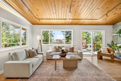 Tiny photo for 1005 Timberline Terrace, Ashland, OR 97520 (MLS # 220219269)
