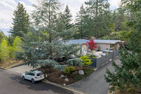 Tiny photo for 1005 Timberline Terrace, Ashland, OR 97520 (MLS # 220219269)