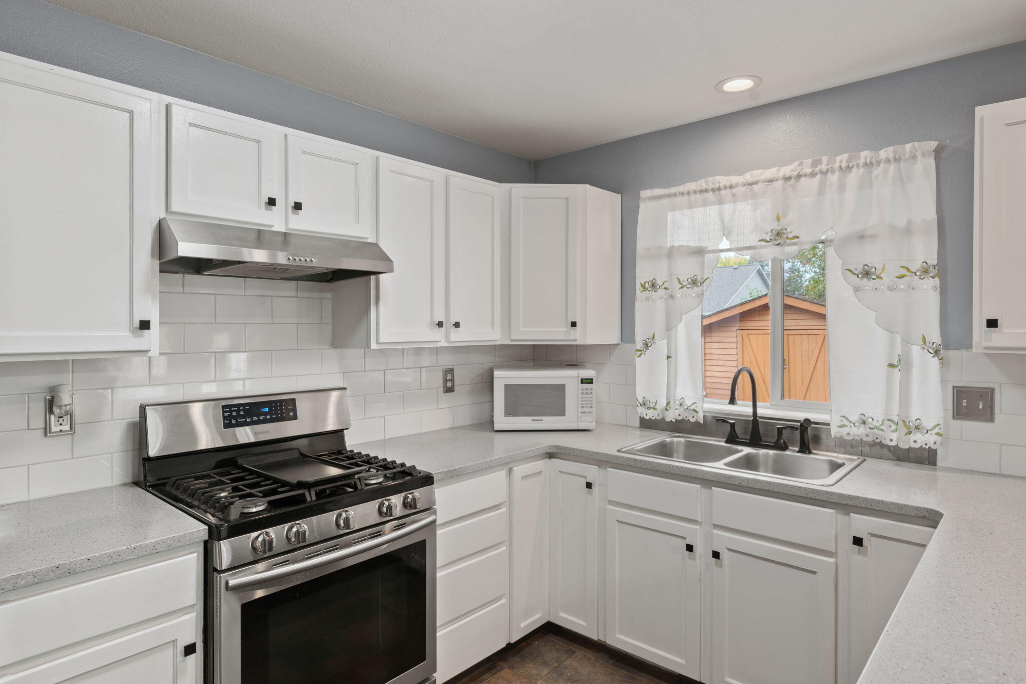 Canyon Point - Residential