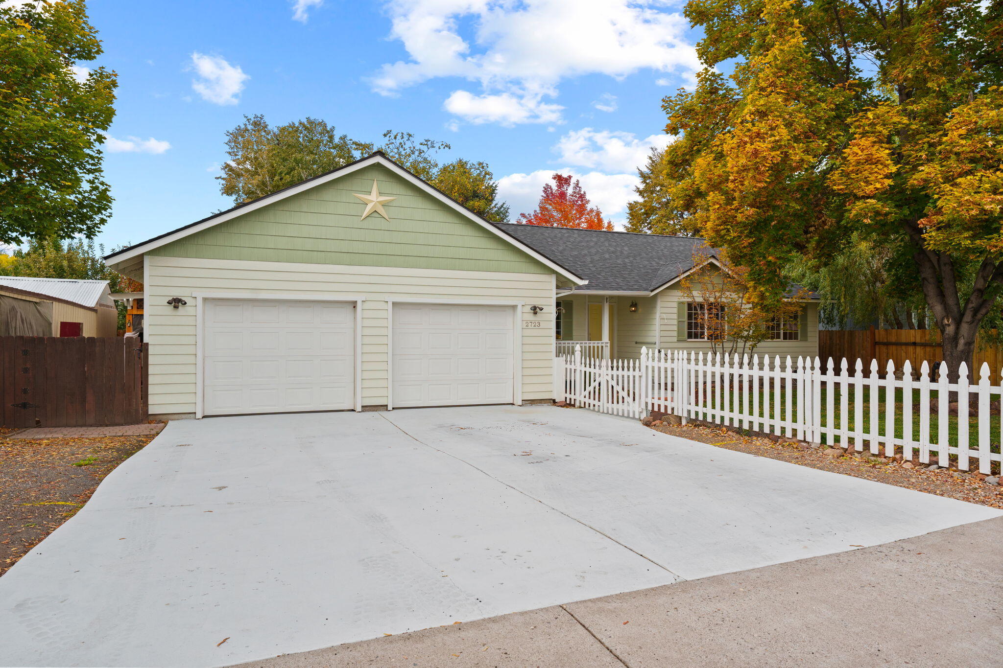 Canyon Point - Residential