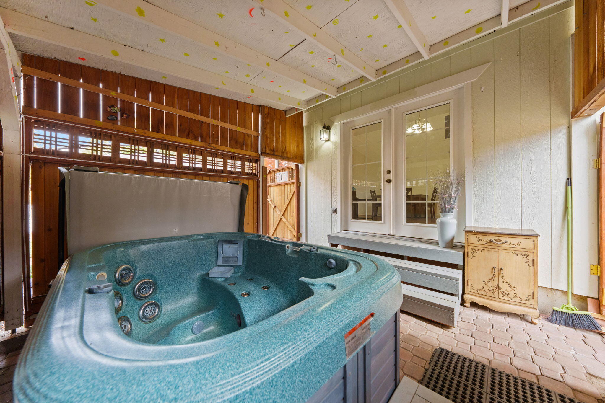 Canyon Point - Residential