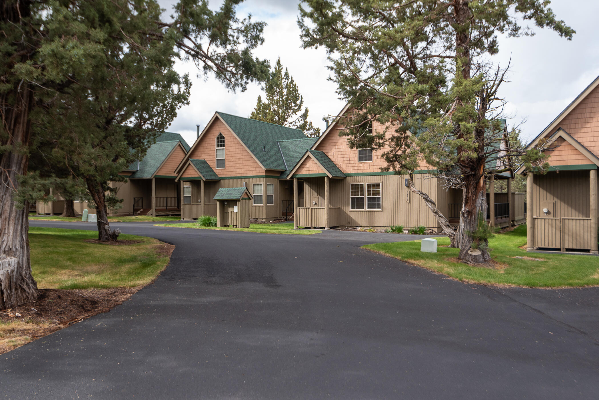 8825 Canyon Wren Court