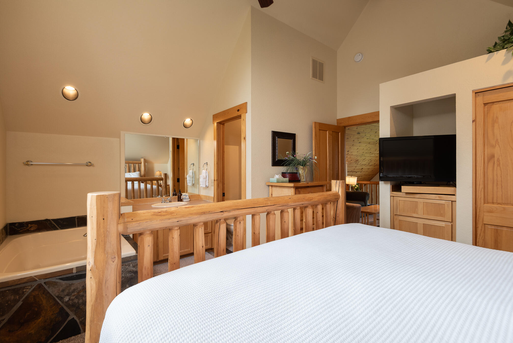 Eagle Crest - Residential