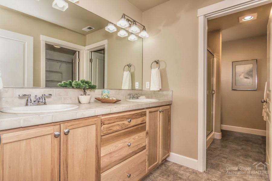 Fieldstone Crossing - Residential