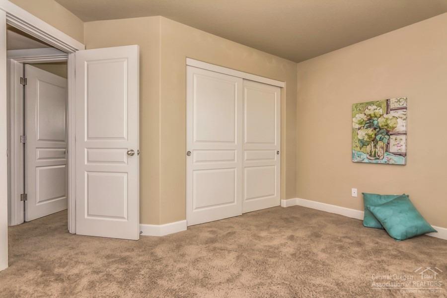 Fieldstone Crossing - Residential