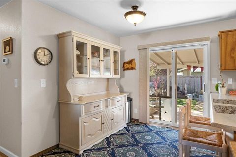 Tiny photo for 1459 SW Silver Maple Way, Grants Pass, OR 97526 (MLS # 220217646)