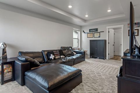 Tiny photo for 51977 Musket Drive, La Pine, OR 97739 (MLS # 220217575)