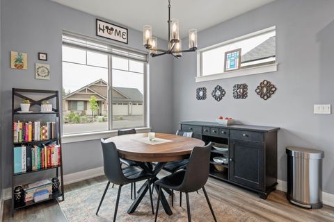 Tiny photo for 51977 Musket Drive, La Pine, OR 97739 (MLS # 220217575)