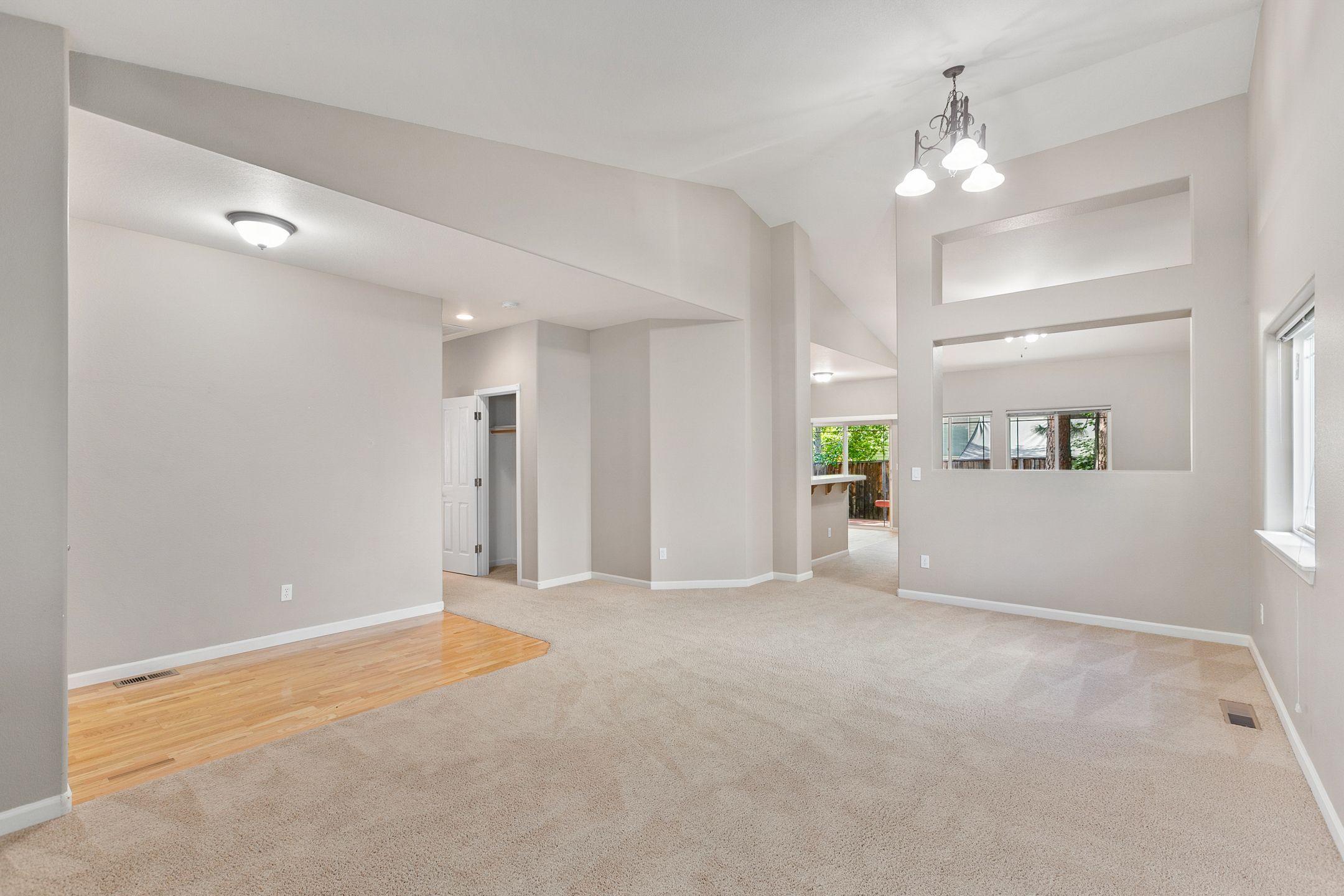 Elkhorn Ridge - Residential