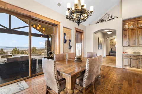 Tiny photo for 5907 NE Timber Lane, Prineville, OR 97754 (MLS # 220213058)