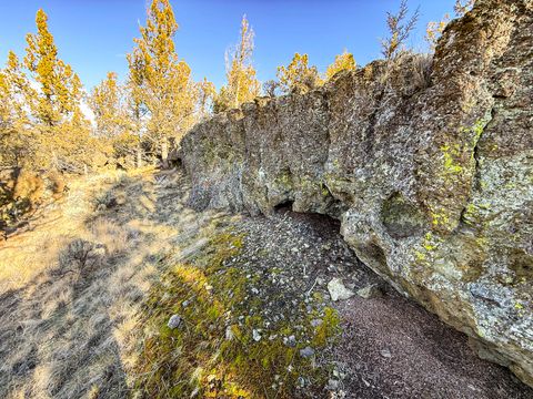 Tiny photo for 5907 NE Timber Lane, Prineville, OR 97754 (MLS # 220213058)