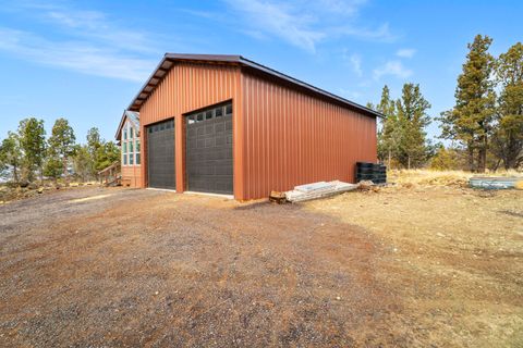 Tiny photo for 5907 NE Timber Lane, Prineville, OR 97754 (MLS # 220213058)