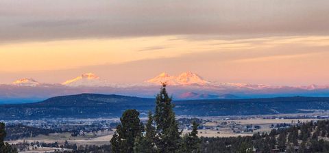 Tiny photo for 5907 NE Timber Lane, Prineville, OR 97754 (MLS # 220213058)