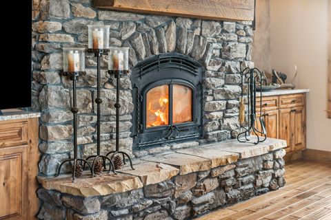 Tiny photo for 5907 NE Timber Lane, Prineville, OR 97754 (MLS # 220213058)