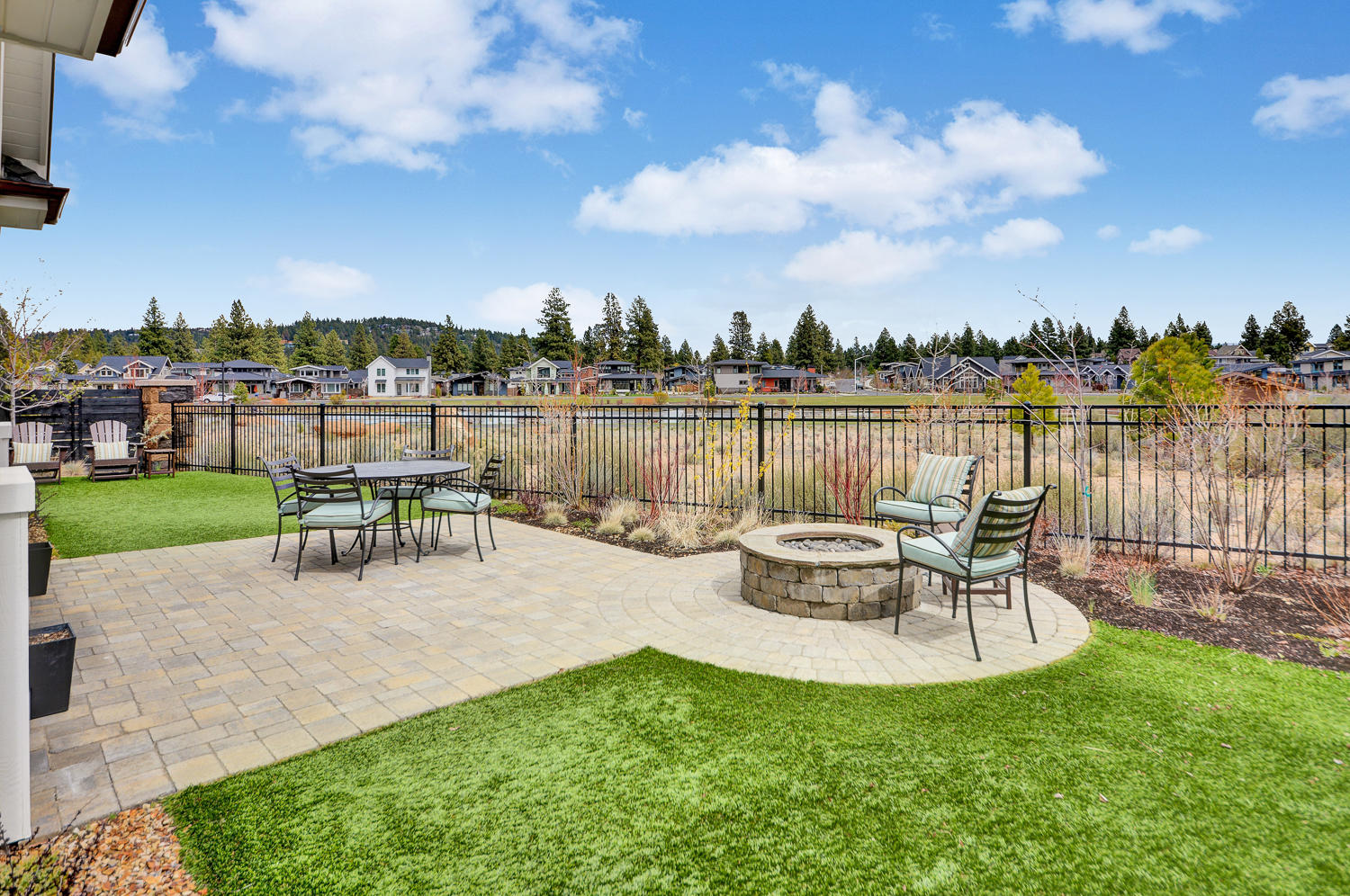 NorthWest Crossing - Residential