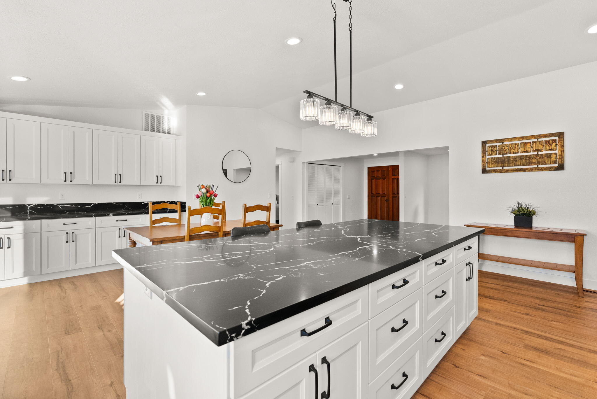 Ladera - Residential