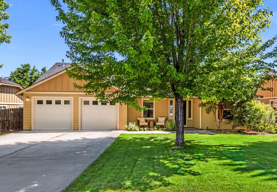 Fantastic single level home in Stonehedge subdivision in SW Redmond.  Amazing open floor plan with 4 bedrooms plus an office and 3 full bathrooms, vaulted ceilings in the kitchen, living room and dining room.  The kitchen has an abundance of storage with tiled counters and a nice breakfast bar.  Enjoy a large, fully fenced backyard and 6 parks within walking distance.  Dry canyon is just a block away with endless trails for running, playing sports or enjoying some sledding in the winter.  This house gets nice southern exposure sun to provide lots of light.  The Stonehedge comunity enjoys 18 private fenced acres with 3 duck ponds in Dry Canyon plus a club house.  The location is walking distance to a corner store, hardware store, and schools.  Don't miss this home.