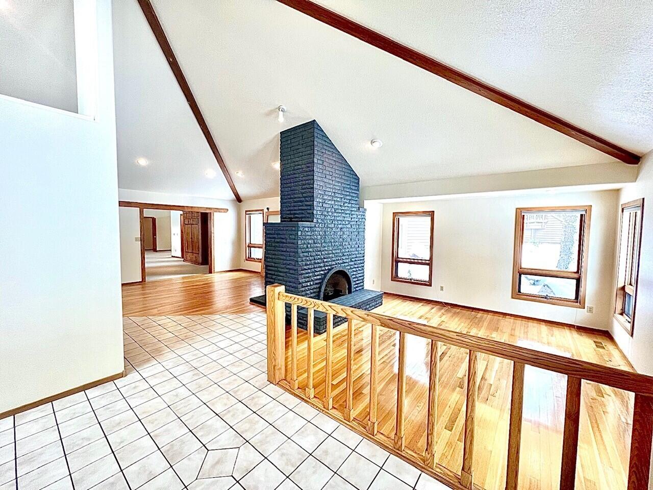 Fairway Point Villag - Residential