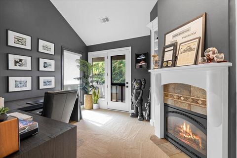 Tiny photo for 288 Island Pointe Drive, Medford, OR 97504 (MLS # 220211907)