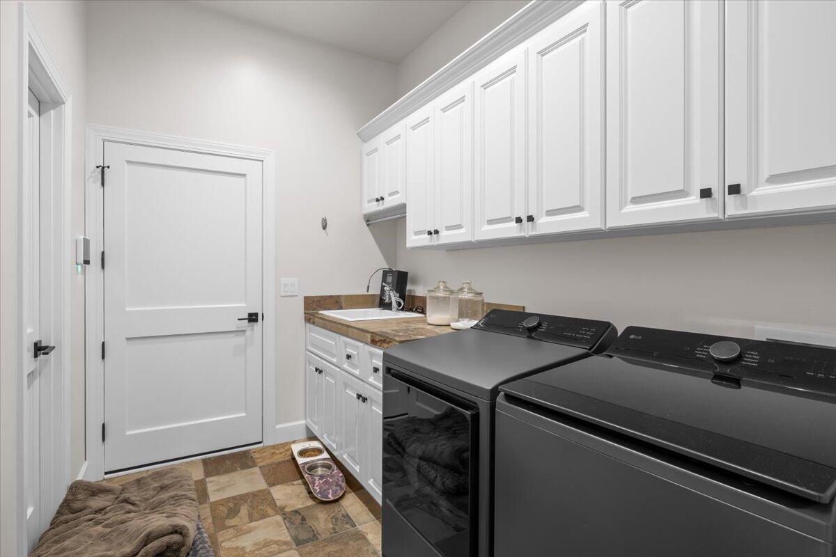 Island Pointe Subdivision - Residential