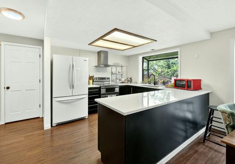 Tiny photo for 820 E Pebble Beach Drive, Ashland, OR 97520 (MLS # 220220038)