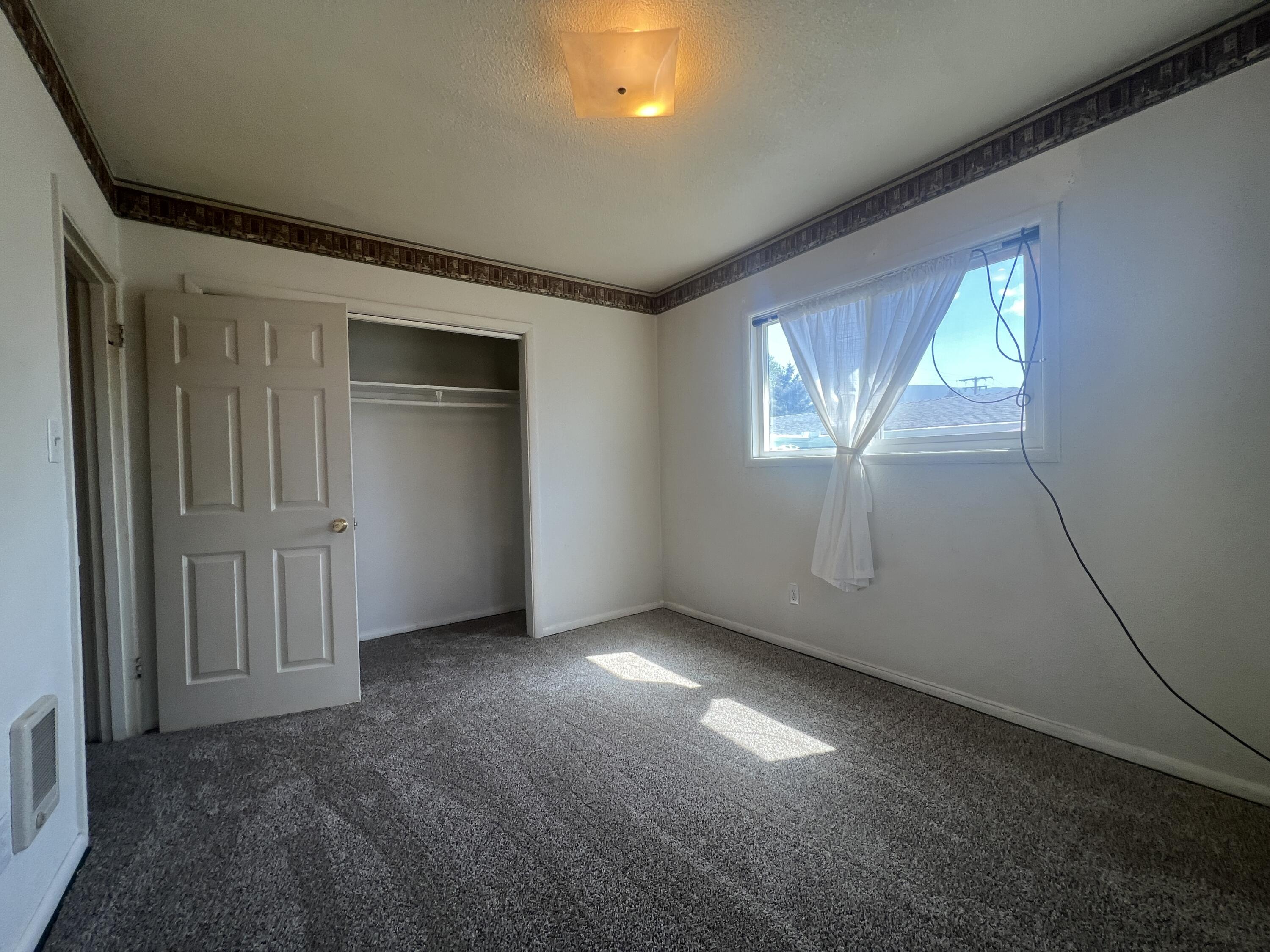 Klamath Falls -Mills Addition - Residential