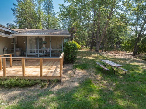 Tiny photo for 301 Lloyd Drive, Grants Pass, OR 97526 (MLS # 220227035)