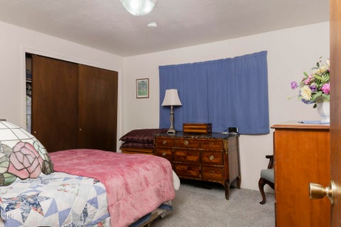 Tiny photo for 301 Lloyd Drive, Grants Pass, OR 97526 (MLS # 220227035)